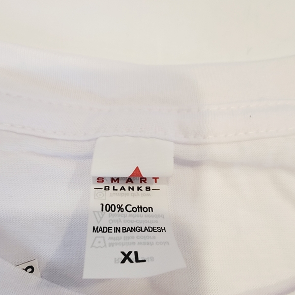 Motley Crue The Stadium Tour 2022 Official Merch Graphic Tee Size XL NEW! - Picture 5 of 11